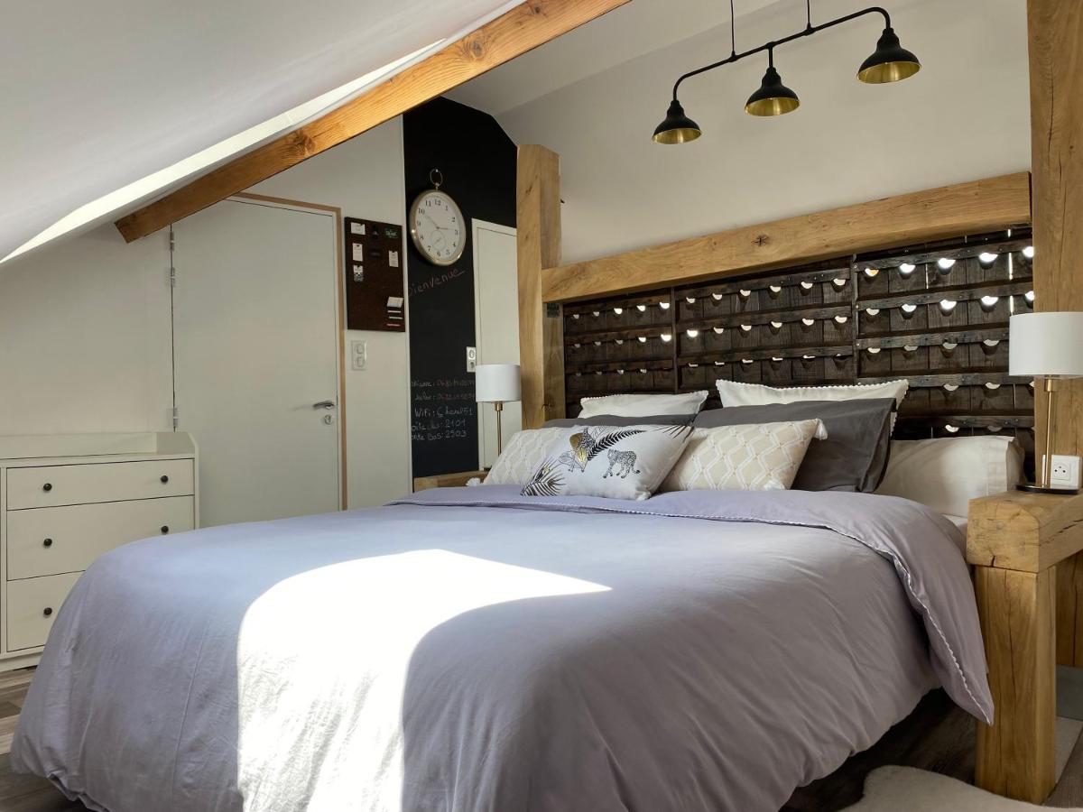Ferienwohnung A La Tete De Cheval Épernay Exterior foto