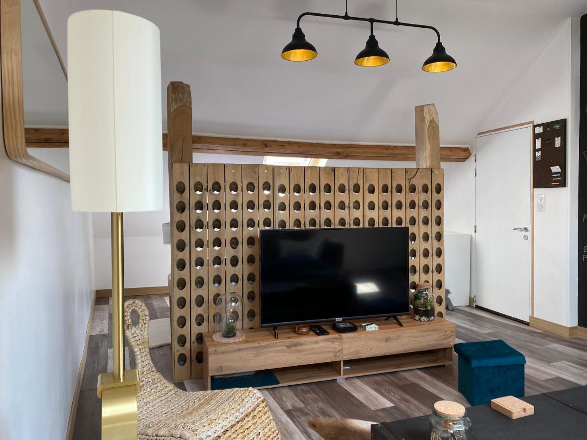 Ferienwohnung A La Tete De Cheval Épernay Exterior foto