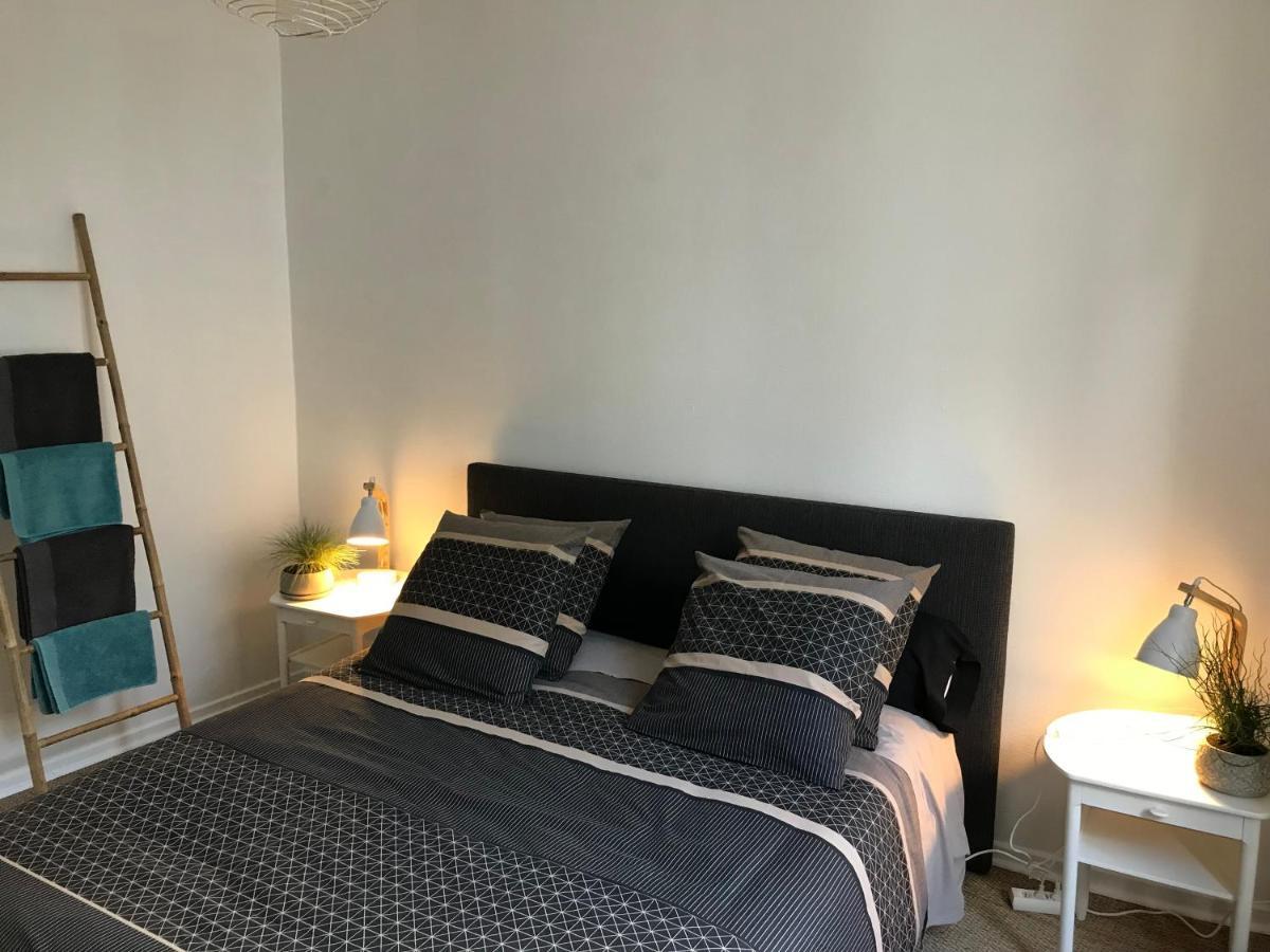 Ferienwohnung A La Tete De Cheval Épernay Exterior foto